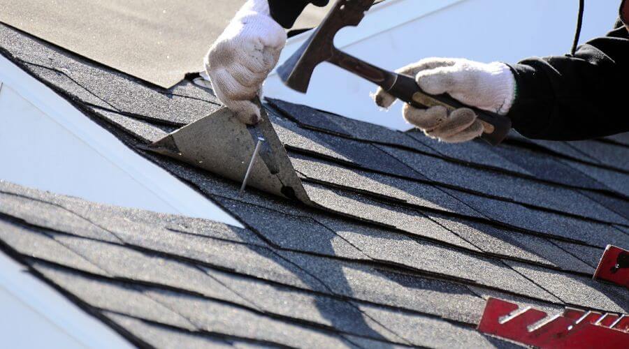 Professional residential roofers in Hughes Springs, TX